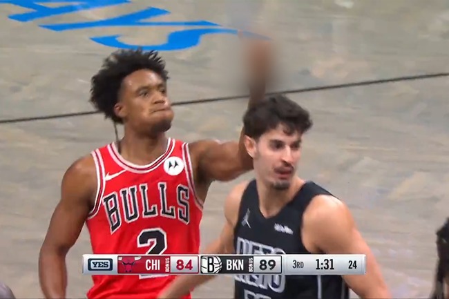 Bulls’ Collin Sexton fined $35K for flipping off basket in frustration