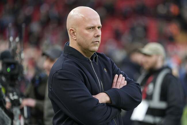 Sunderland vs Liverpool live: Reds face tough Premier League test in bid to salvage top-five push