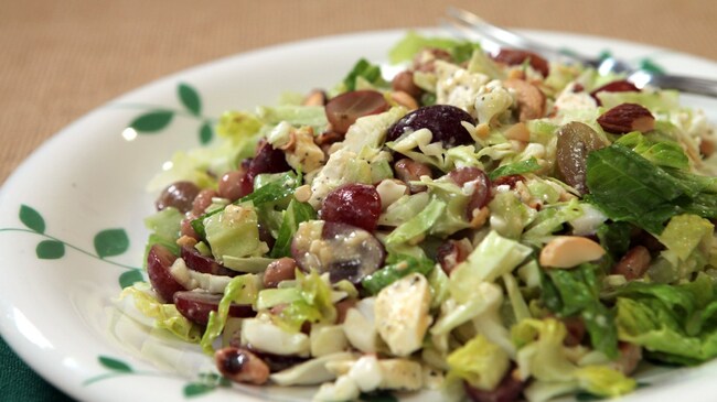 Recipe: This salad in a jar will add pizzazz to workday lunches