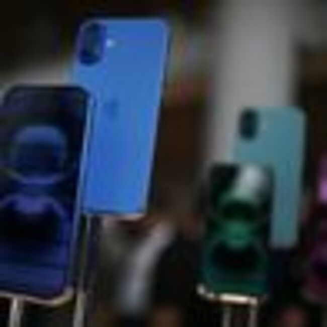 Apple fans ditch latest iPhone 17 for 'selling fast' £17 model instead