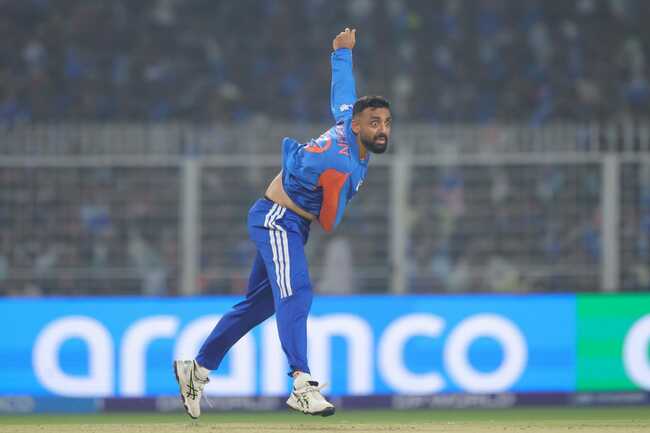 3 stats that show Varun Chakaravarthy's form is a concern ahead of IND vs ENG semifinal of T20 World Cup 2026