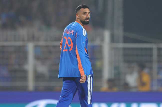3 reasons why India should continue with Varun Chakaravarthy in IND vs ENG T20 World Cup 2026 semifinal despite poor returns