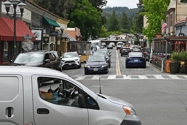 MMWD plans water main replacement in Fairfax