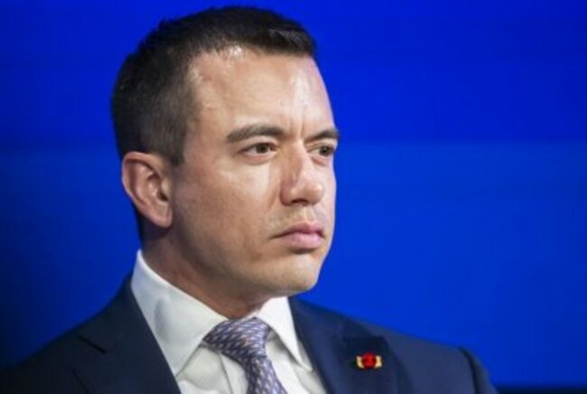 Noboa backs U.S. anti-drug strategy as Petro questions global drug war