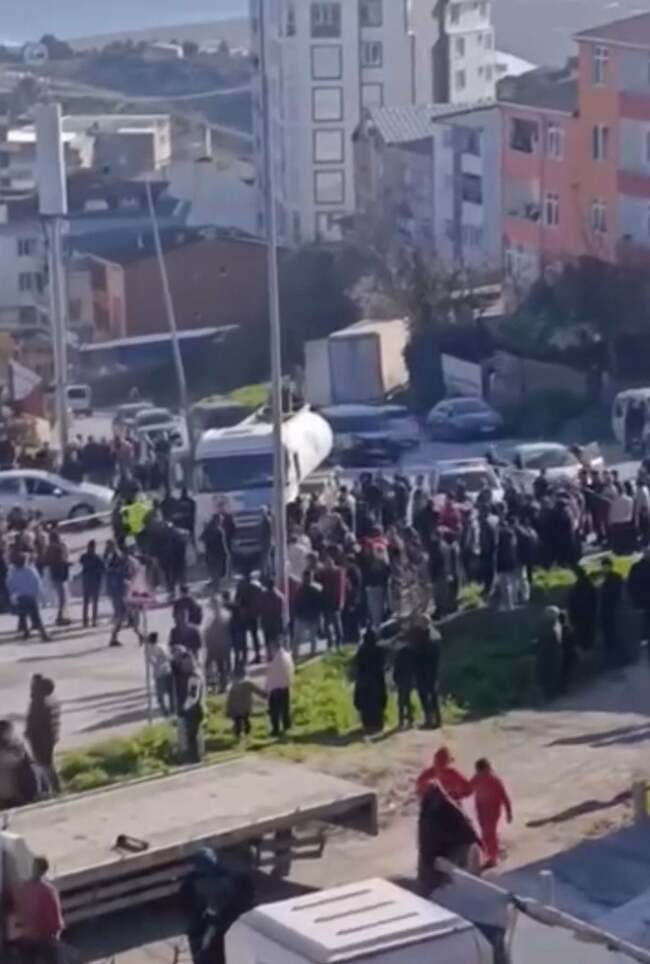 Başakşehir'de İSKİ su tankerinin çarptığı kadın hayatını kaybetti