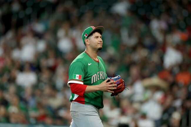 Who is Javier Assad's wife? Meet Melissa, the longtime love of Team Mexico's starting pitcher at World Baseball Classic