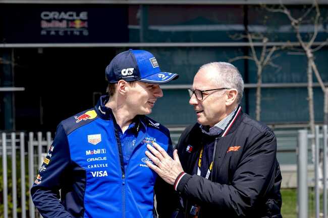 "So because things aren’t going his way all of a sudden the whinging starts": Fans react as Max Verstappen addresses the "retirement" question