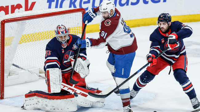 Connor secures eighth 30-goal season as Jets take down Avalanche