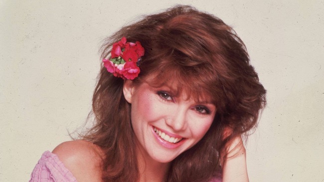 Dallas star, 76, sparks fan frenzy with ageless appearance in rare photo