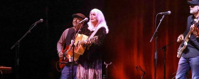 Born on This Day in 1947, This Crystalline-Voiced Country-Folk Pioneer and Animal Activist Who Vowed To Carry Gram Parsons’ Torch