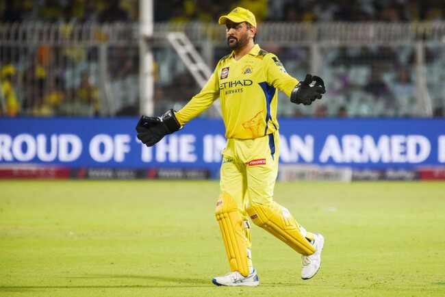 MS Dhoni smashes stunning no-look six in nets ahead of CSK vs PBKS IPL 2026 match [Watch] 