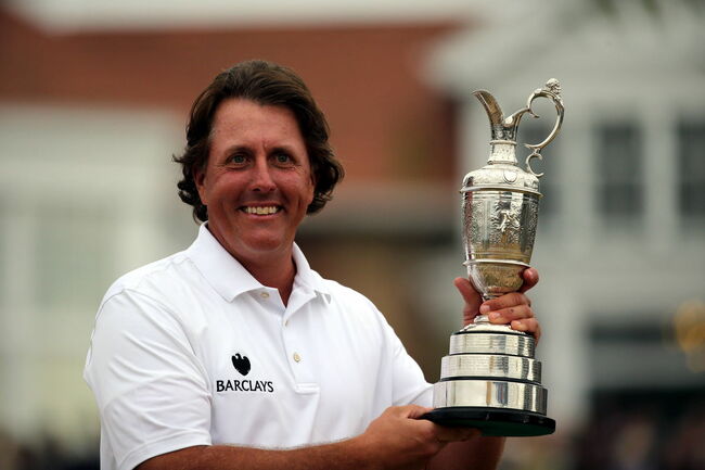 What Is Phil Mickelson’s Net Worth in 2026? Career Earnings, Brand Endorsements & Other Details About the Golfer