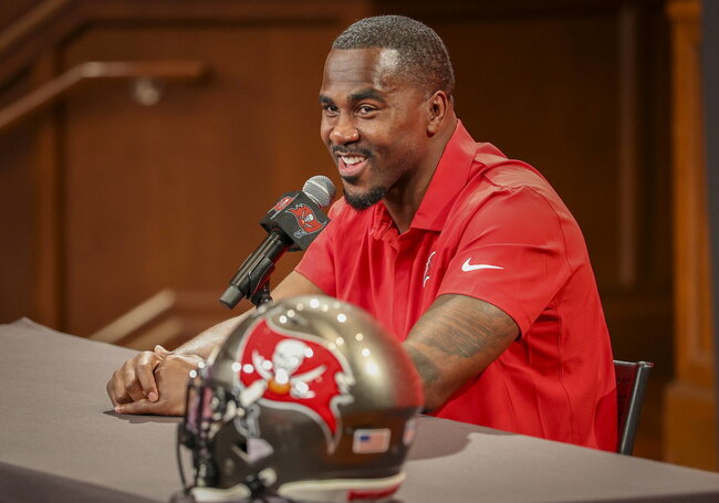 Lavonte David Reveals Bruce Arians’ Expletive-Filled Rants That Held Bucs Players Accountable