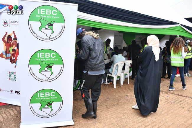 Not all pre-2012 voters need to register afresh, IEBC clarifies