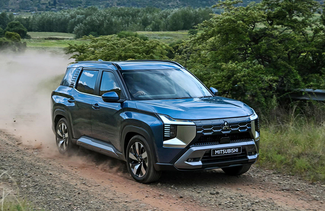 Mitsubishi aims to win back loyalists with new Destinator