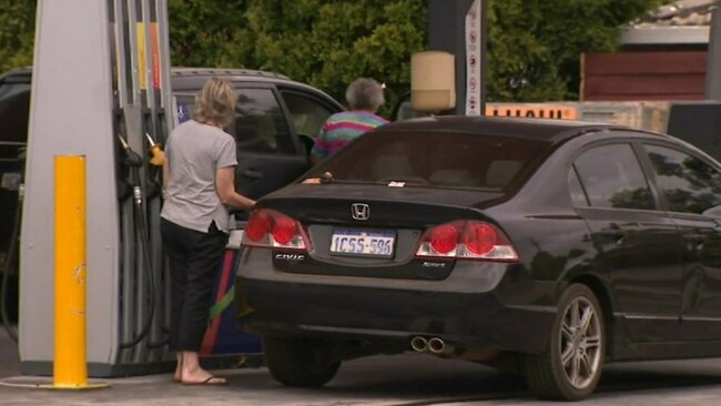 New rules force WA service stations to report prices or face fines