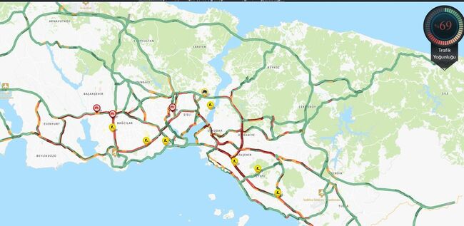 İstanbul'da Trafik Yoğunluğu Yüzde 69'a Çıktı