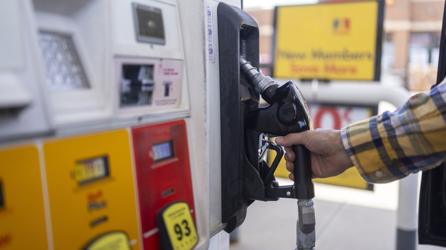 When Everyone Stops Buying SUVs Because Of High Fuel Prices, Here's What Should Come After