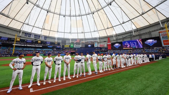 Tampa Bay Rays Celebrate Return To Tropicana Field With A Win