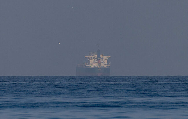 Iran demands cryptocurrency toll from tankers passing through Strait of Hormuz