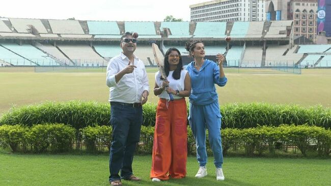 Taapsee Pannu, Srijit Mukherji and Mithali Raj promote 'Shabaash Mithu' at Eden Gardens in Kolkata - see pics
