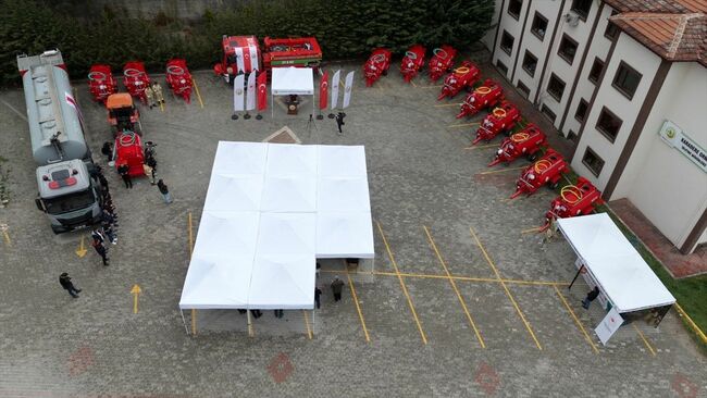 Orman yangınlarıyla mücadele kapsamında Kastamonu'da 20 köye su tankeri verildi