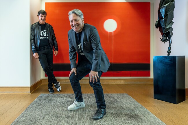 Brownstein: Duo hopes you’ll make a PACT! in mismatched shoes on Friday to combat hate