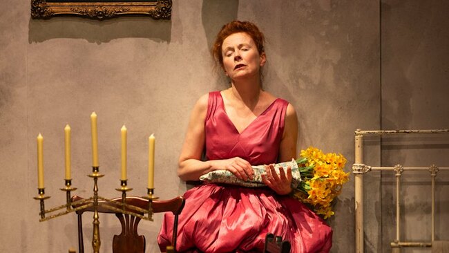 The MTC’s electrifying, searing take on The Glass Menagerie
