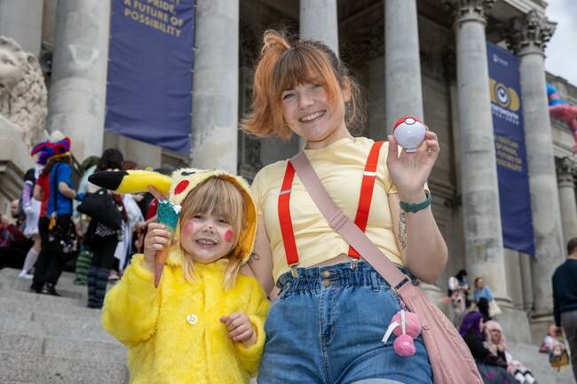 Watch the highlights of the spectacular Portsmouth Comic Con as thousands flock to popular event - video