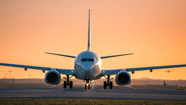 At least some airlines banned from deceptive fee practice, court rules