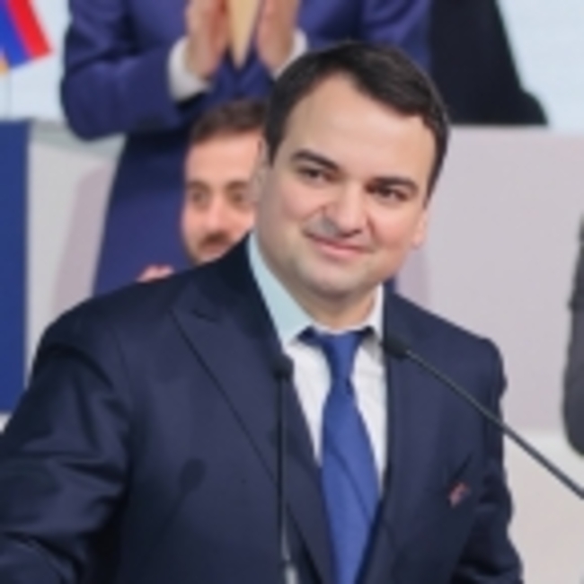 Karapetyan jokes about probe into Pashinyan claims