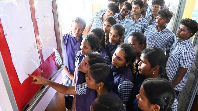 Ramanathapuram model school records 100% pass percentage