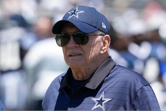 Calls Mount Against Jerry Jones as Glaring Problem With Cowboys’ $1.3B Stadium Goes Viral Again
