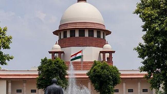 Conviction of GHCAA president: Supreme Court keeps in abeyance Gujarat HC order