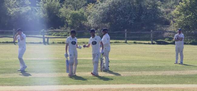 Saints shine in the sun at Robertsbridge