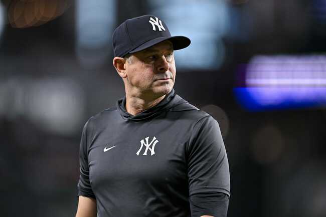 "Fire this idiot and salvage the season" - Fans call out skipper Aaron Boone after dismissing Yankees' poor record against winning teams