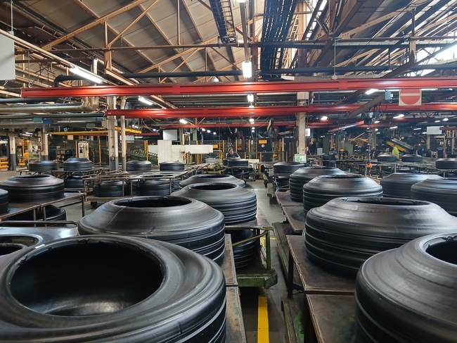 Innovatioun als Garant vun der Kompetitivitéit: Goodyear feiert 75 Joer zu Lëtzebuerg a kuckt no vir