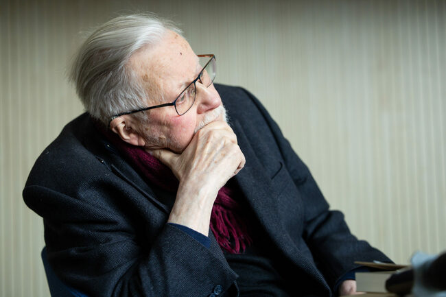 TS-LKD garbės pirmininko Landsbergio kritika bendrapartiečiams: smulkėjame
