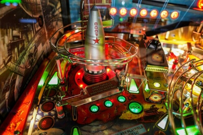 Linux gains more critical Windows apps: 3D Movie Maker and Space Cadet Pinball