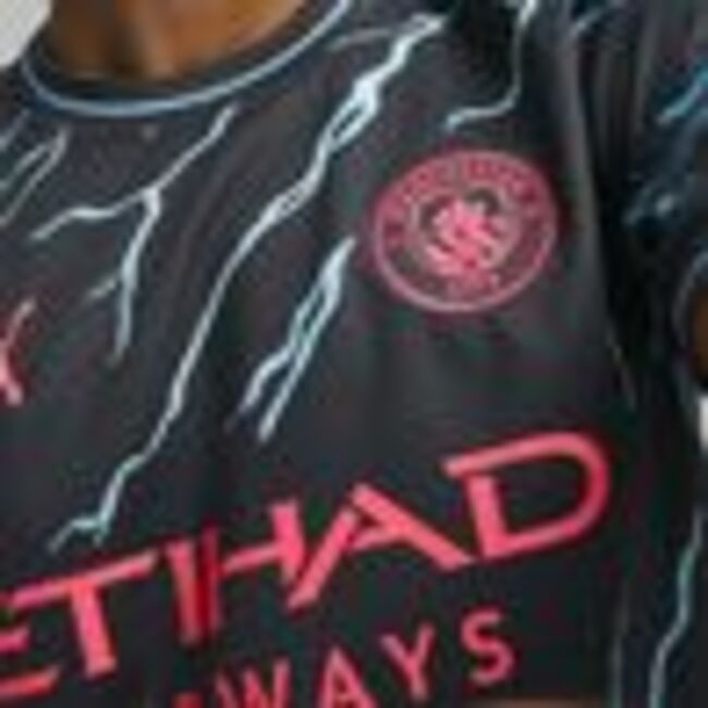 Man City fans can get official title-winning shirt for £7 instead of £75 in clever Sports Direct deal