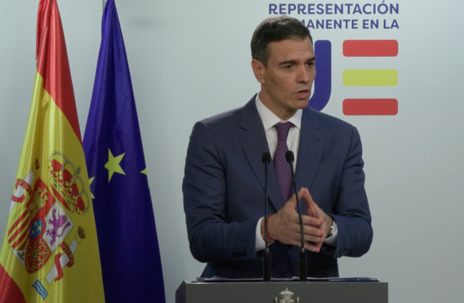 Spain’s PM Pedro Sánchez calls out US government’s failings – again