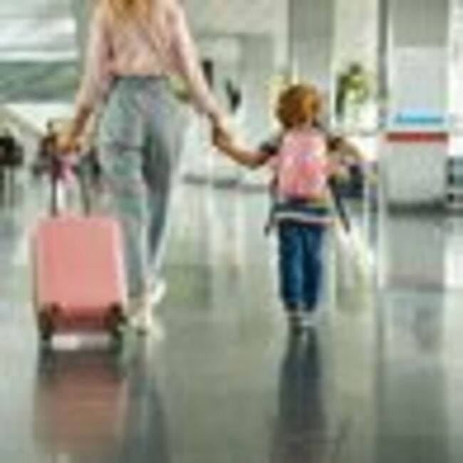 EES rules parents need to know when travelling with kids this summer