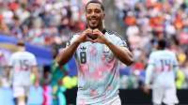 Senegal squander two-goal lead as Tielemans steals the show for Belgium