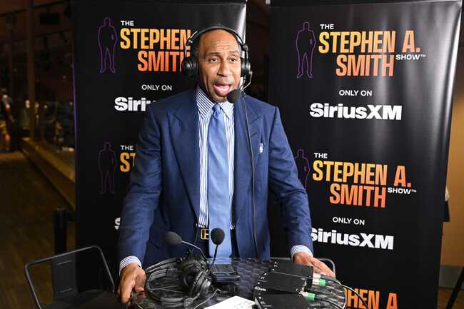 "It's destructive & pathetic": 49ers analyst rips Stephen A. Smith for "fanning the flames of white vs black conflict for engagement" with Lakers take