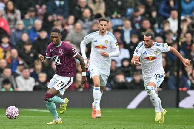 Leeds United rivals agree £20m deal to sign ex-Whites attacker and former Bielsa youngster gets SPL side trial