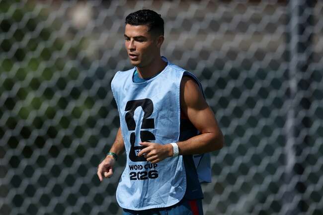 Spain v Portugal LIVE: Cristiano Ronaldo takes swipe at media over retirement question before blockbuster World Cup last 16 clash