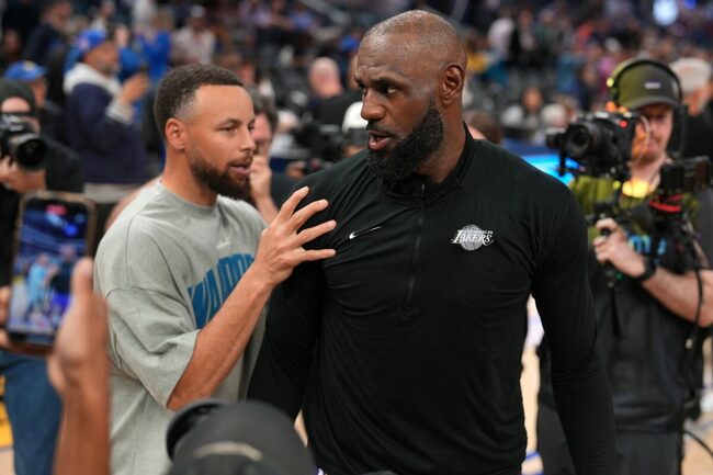 “Stephen Curry Deserves Better”: Analyst Says Warriors’ LeBron James Pursuit Has Stalled Their Offseason