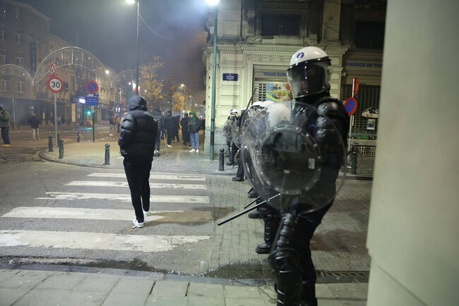 VIDEO: Police Controls Angry Moroccan Fans After World Cup Loss to France