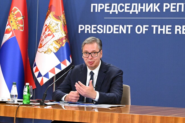Vučić: Podržavam predlog da se ispita kako su funkcioneri kupovali vile u inostranstvu