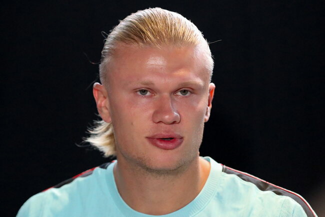 “Terrible Decision”: Former NFL QB Blasts Norway for Subbing off Erling Haaland Against England in FIFA World Cup